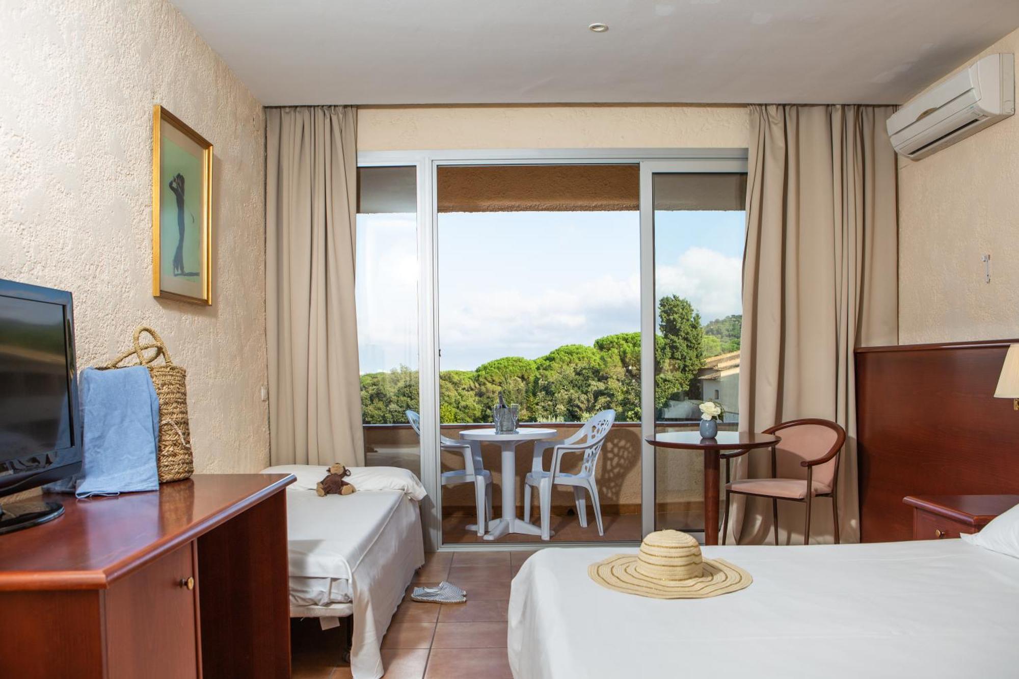 Rvhotels Golf Costa Brava Santa Cristina d'Aro Buitenkant foto